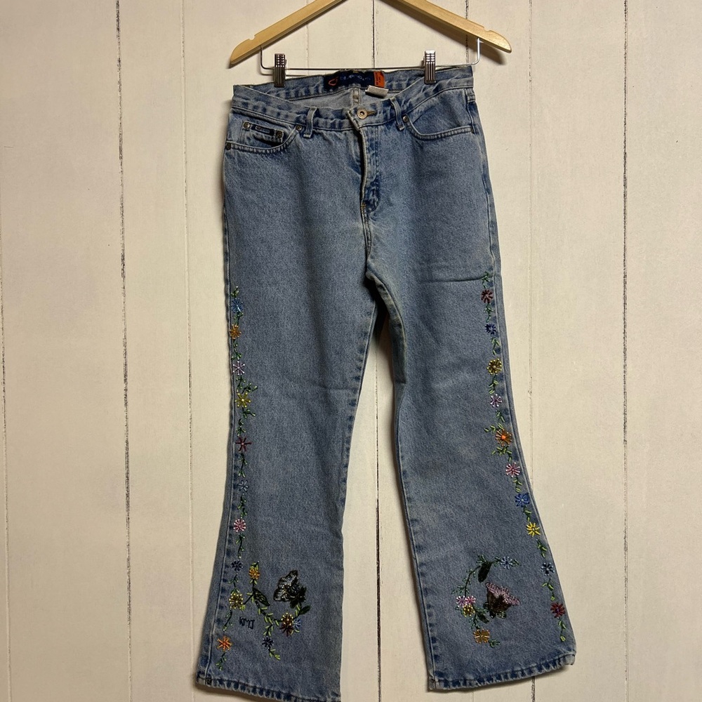 Vintage Bluenotes Embroidered Floral Blue Jeans